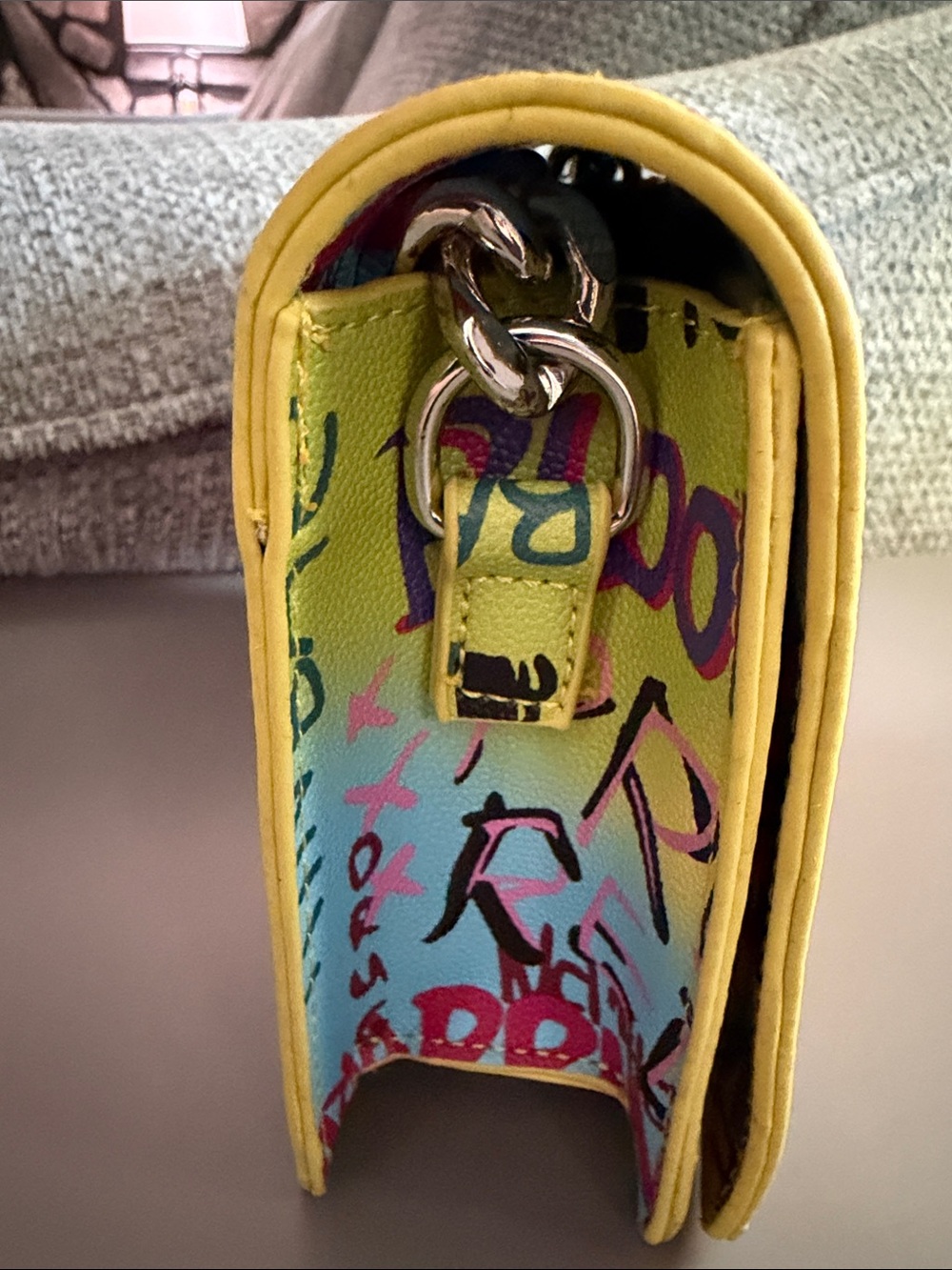 NWT Graffiti Gradient Crossbody Bag - Multicolor - Picture 5 of 9